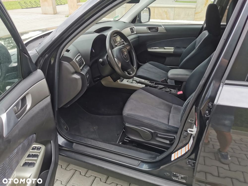 Subaru Forester - 10