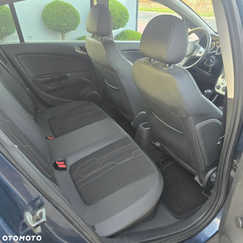 Opel Corsa 1.4 16V Enjoy - 15