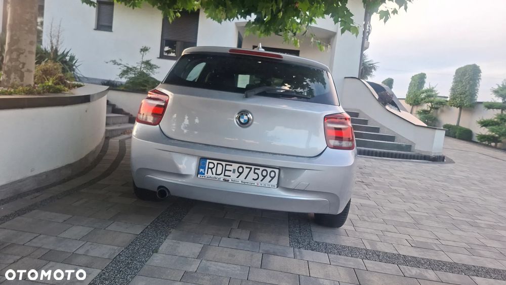 BMW Seria 1 116d DPF - 3