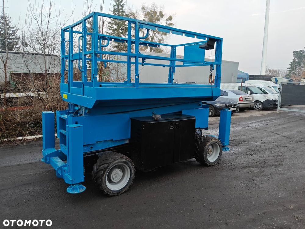 Genie GS-3369 RT - 1