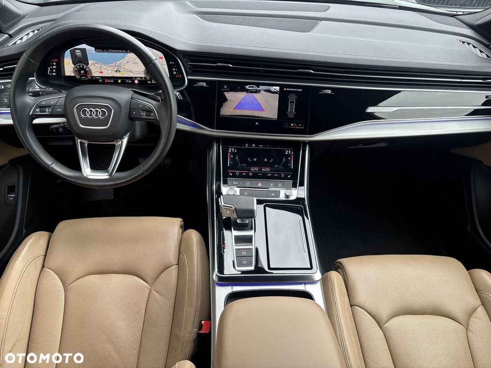 Audi Q7 - 10