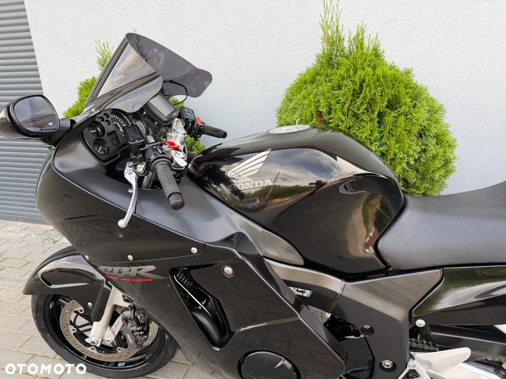 Honda CBR - 32