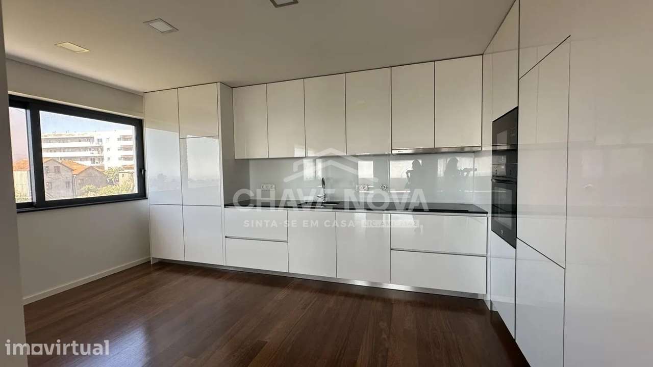 Apartamento, T3 Novo em Canidelo com 153m2, vistas de Mar - Grande imagem: 5/33