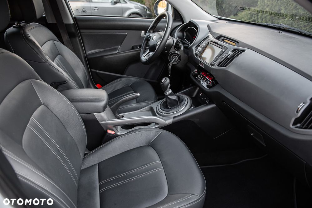 Kia Sportage 1.7 CRDI 2WD Attract - 31