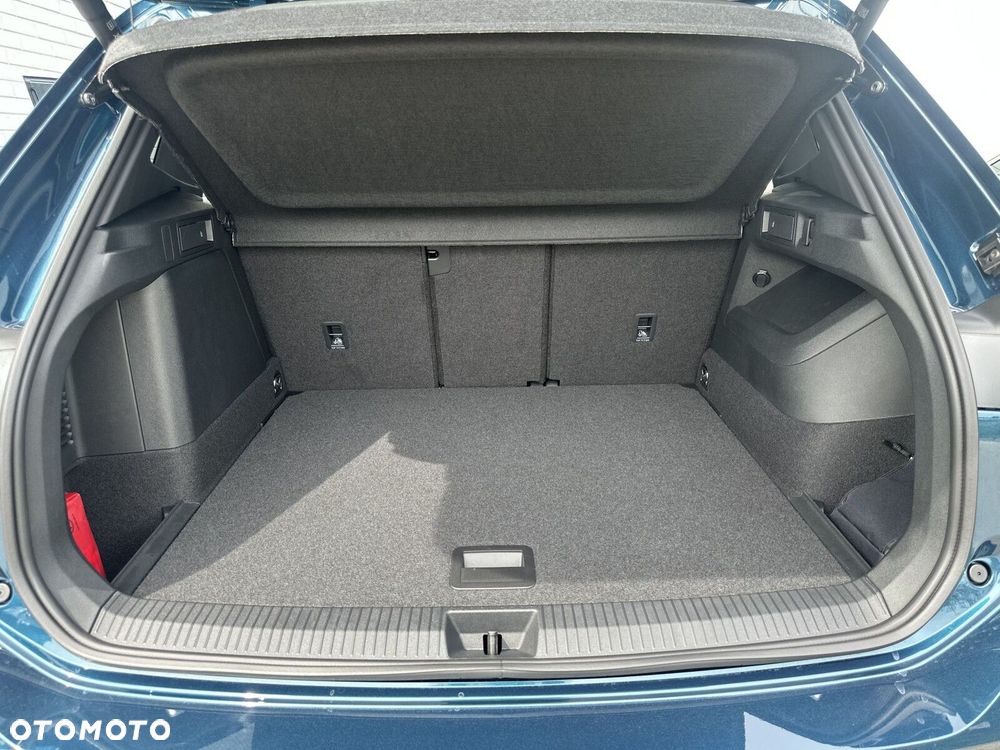 Volkswagen Tiguan - 8