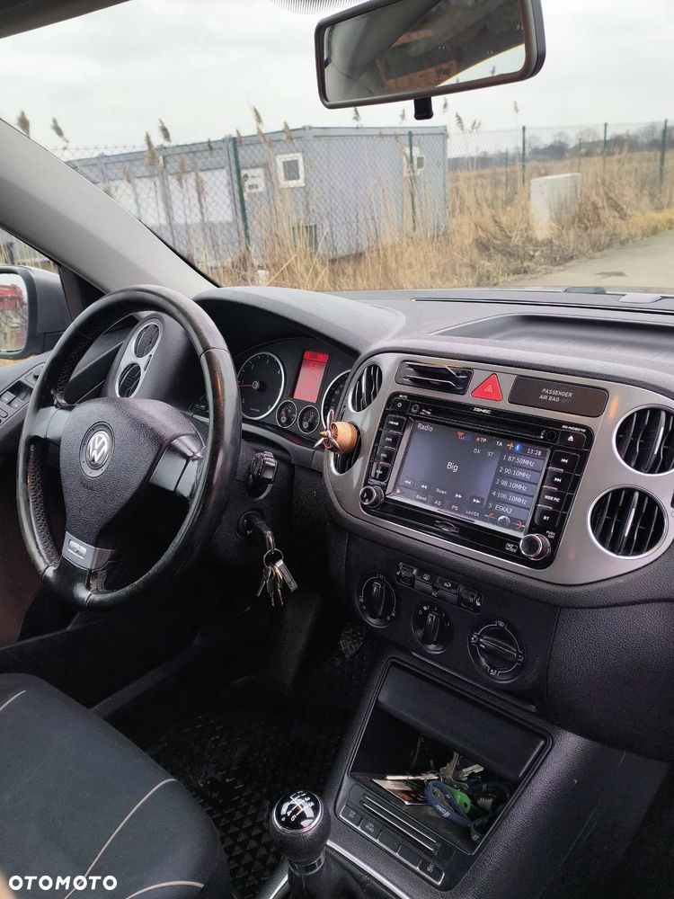 Volkswagen Tiguan 2.0 TDI DPF 4Motion Trend & Fun - 6