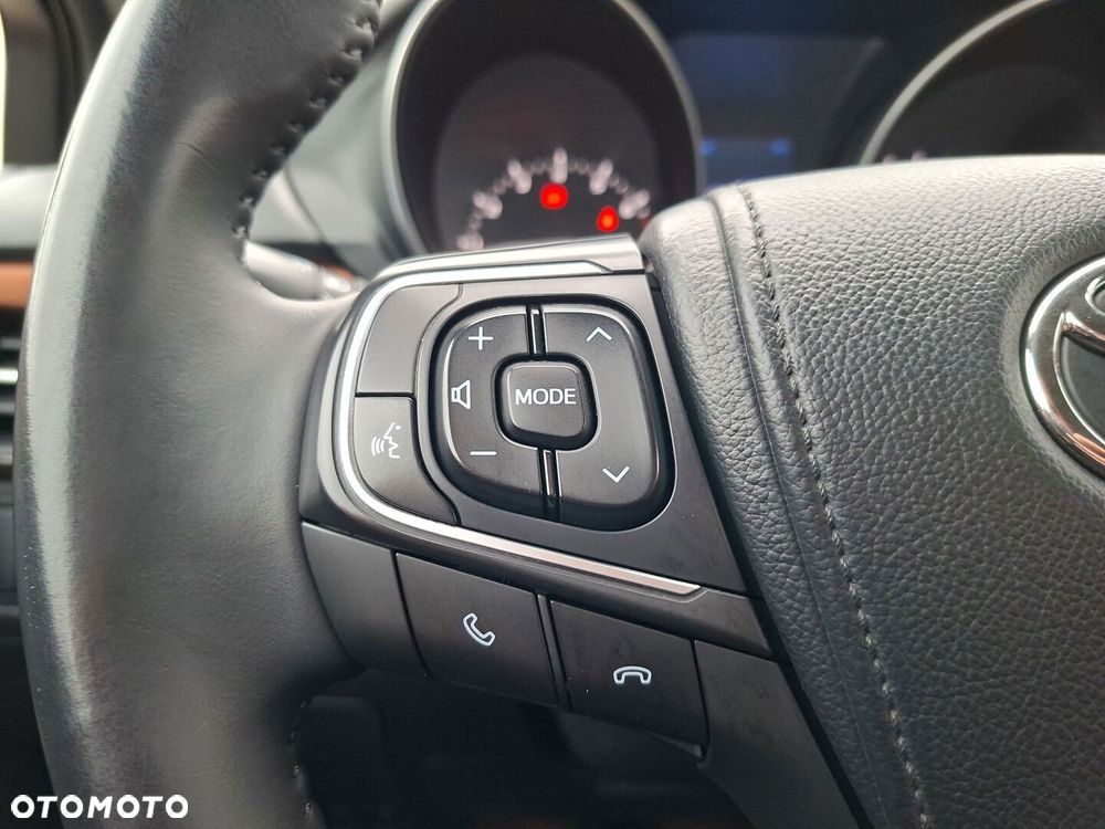 Toyota Avensis 2017