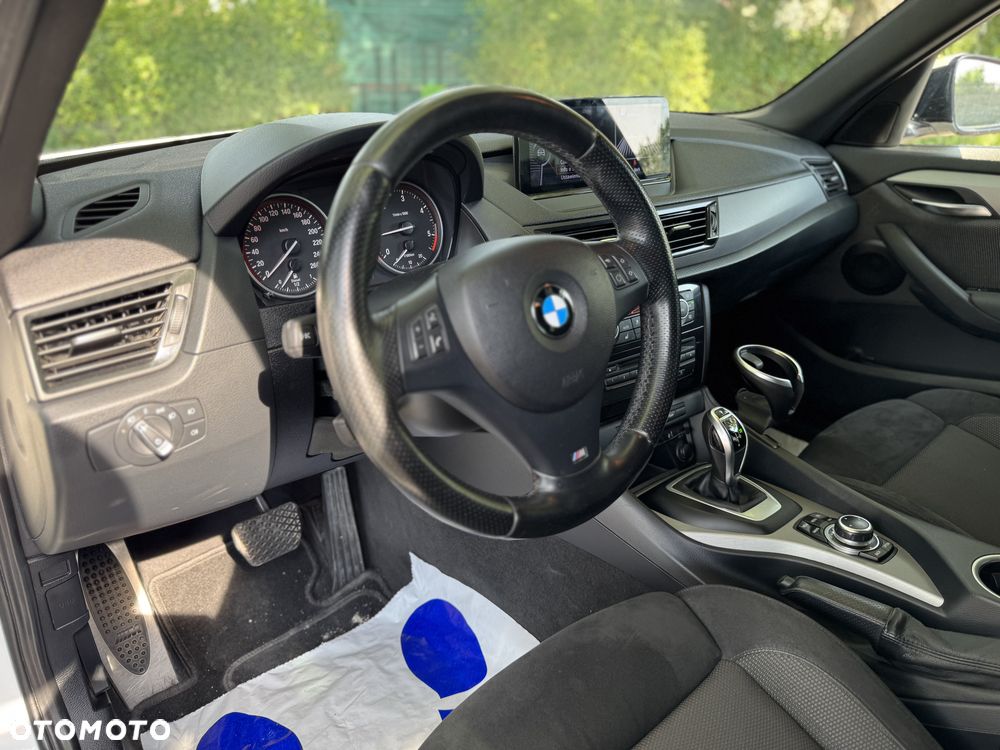 BMW X1 - 24