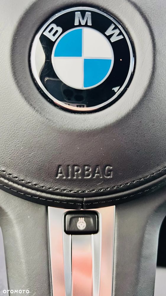 BMW Seria 3 320d xDrive M Sport Shadow sport - 29