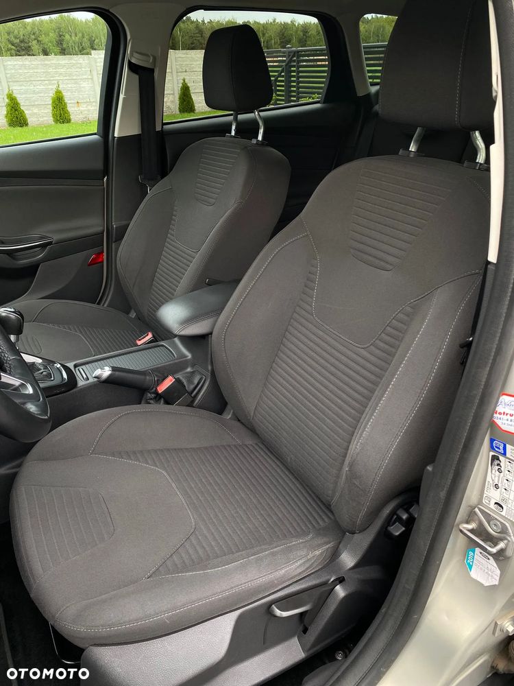 Ford Focus 1.0 EcoBoost Trend Sport - 35