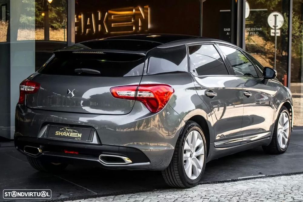 Citroën DS5 2.0 HDi Hy4 So Chic CMP6 102g - 4