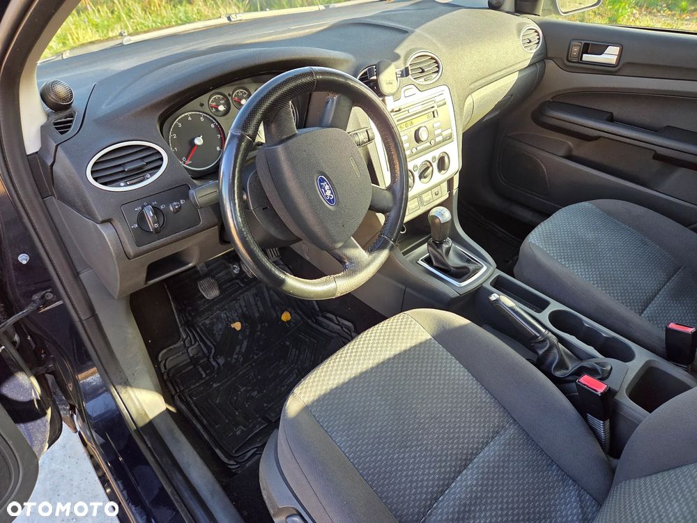 Ford Focus - 16