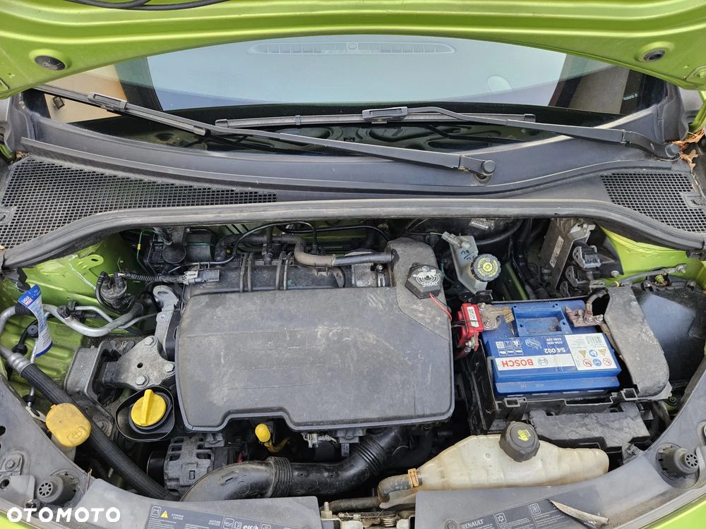 Renault Clio 1.2 16V 75 Grandtour Expression - 26