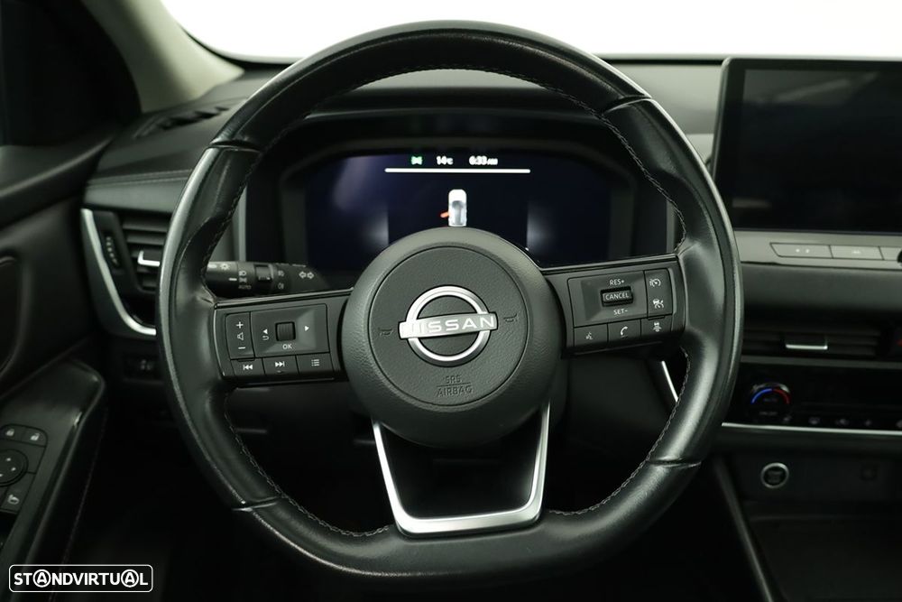 Nissan Qashqai 1.3 DIG-T N-Connecta - 15