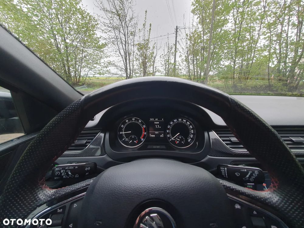 Skoda RAPID 1.4 TSI DSG Monte Carlo - 13
