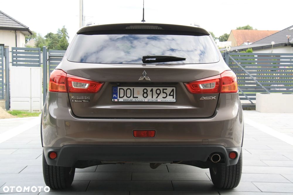 Mitsubishi ASX 1.8 DI-D 2WD Intense - 16