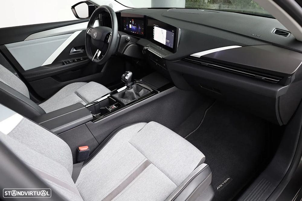 Opel Astra 1.2 T Elegance - 48