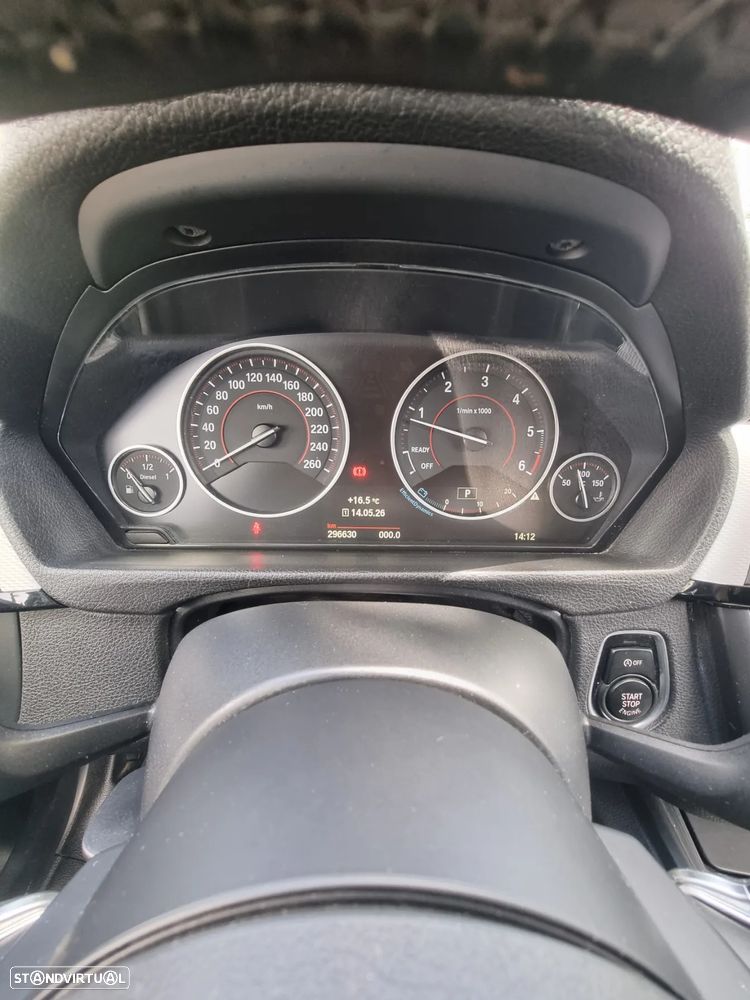 BMW 320 d Auto Pack M - 21