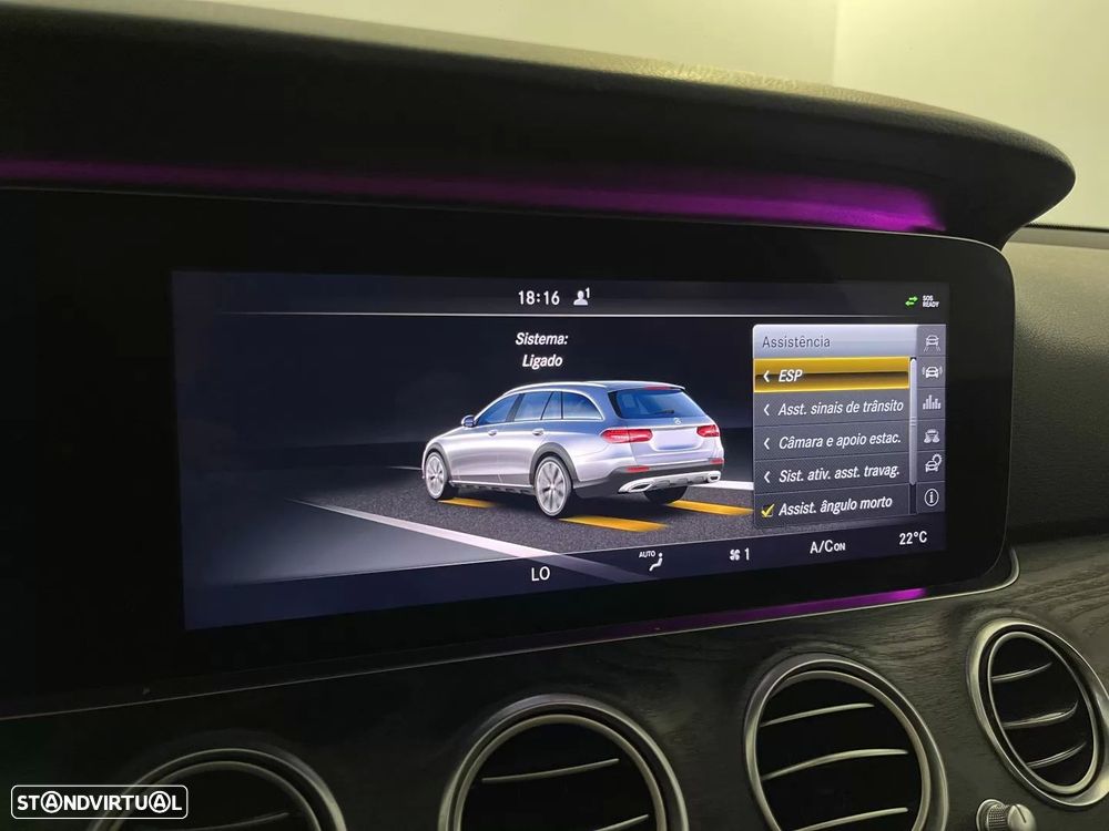 Mercedes-Benz E 220 d 4-Matic All Terrain Avantgarde - 36