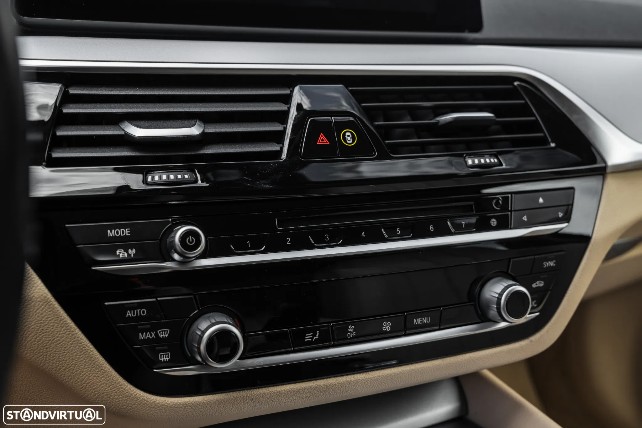 BMW 520 d Line Luxury Auto - 11