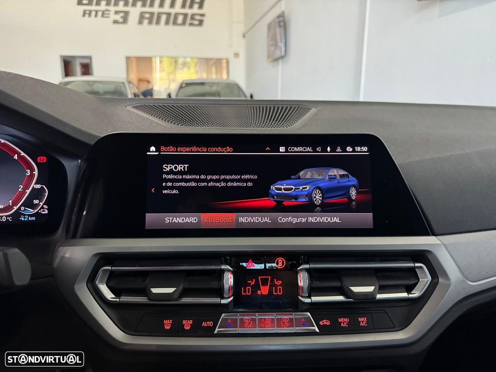 BMW 330 e Pack M Auto - 36