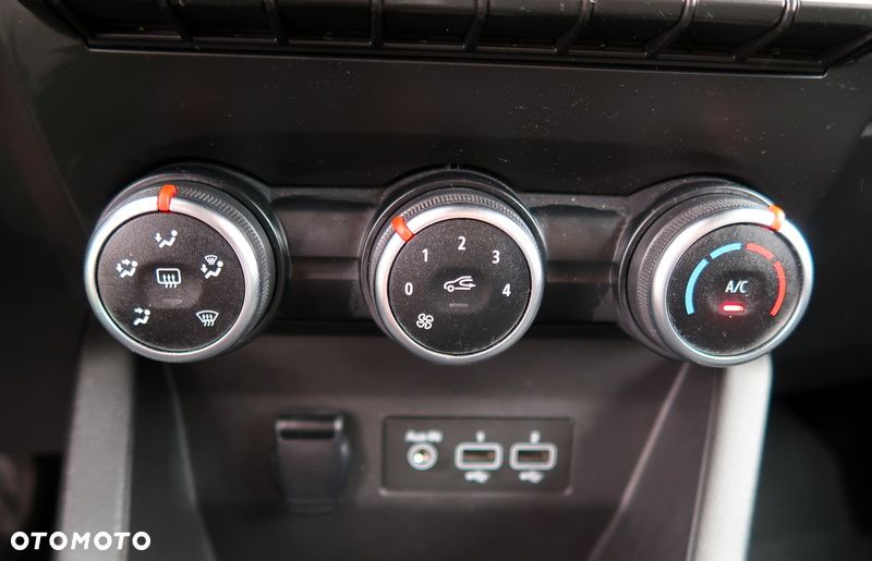 Renault Clio 1.0 TCe Zen - 28