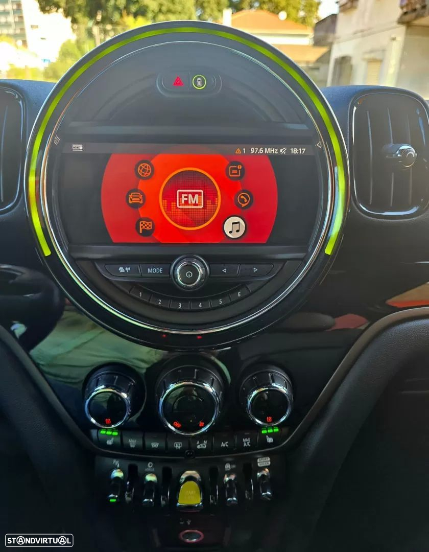 MINI Countryman Cooper SE ALL4 Auto - 11
