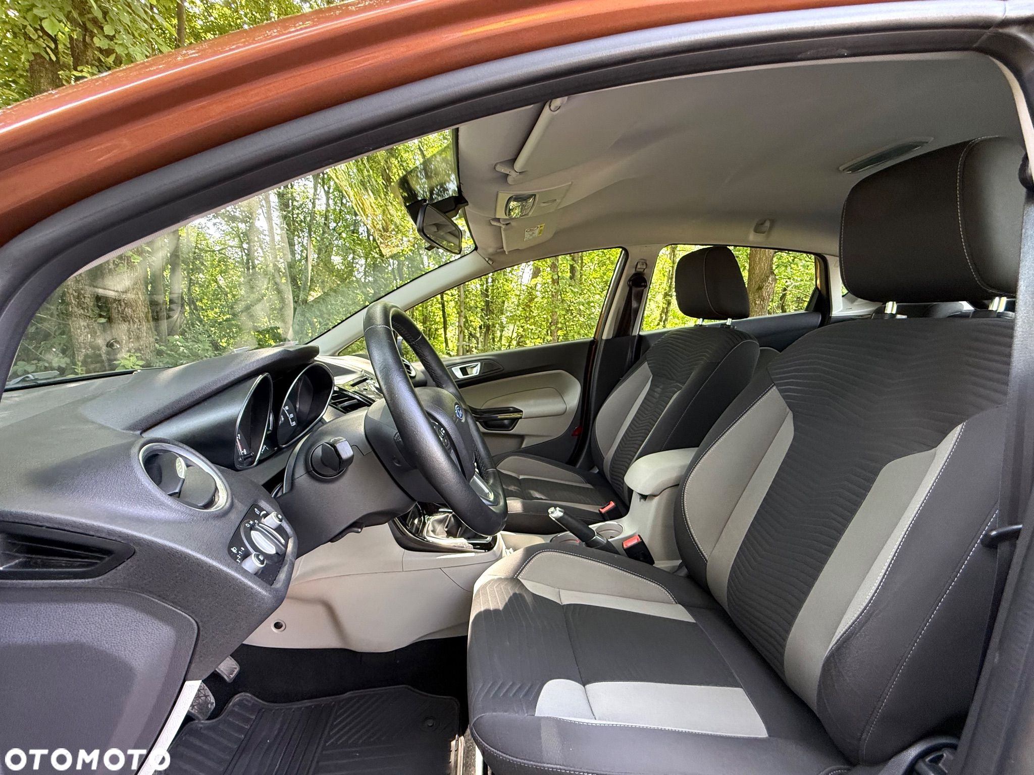 Ford Fiesta 1.4 Titanium - 16