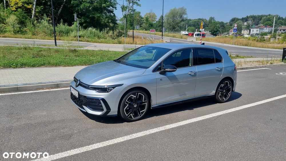 Volkswagen Golf 1.5 TSI R-Line Plus - 2