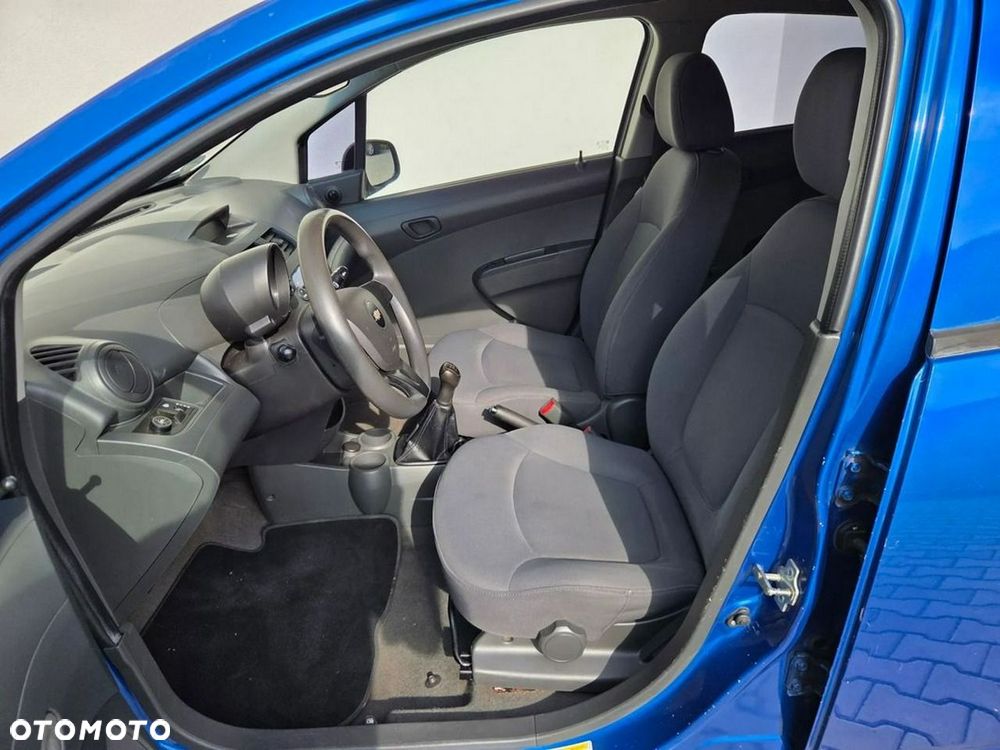 Chevrolet Spark - 8