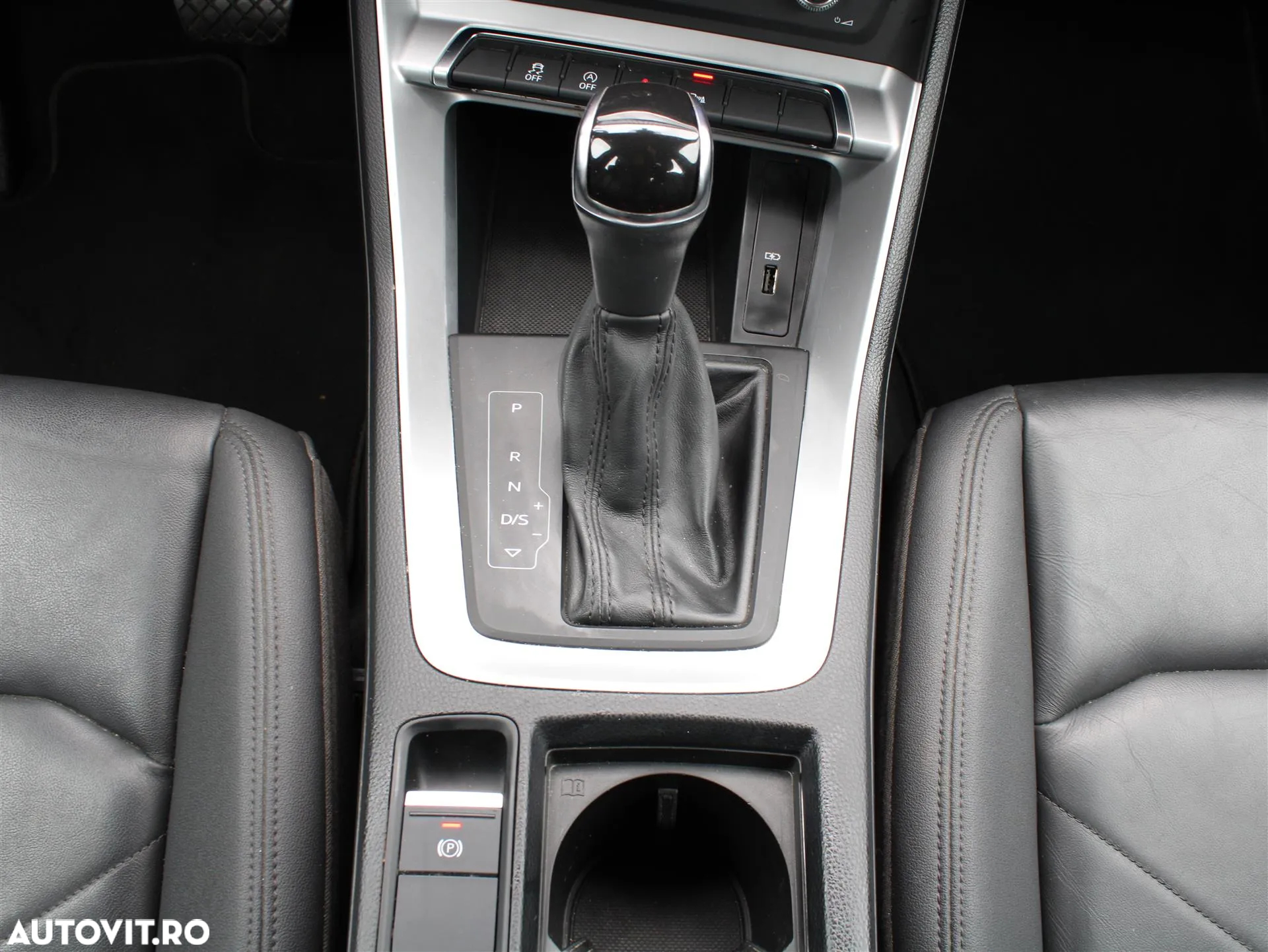 Audi Q3 40 TFSI quattro S tronic S line - 19