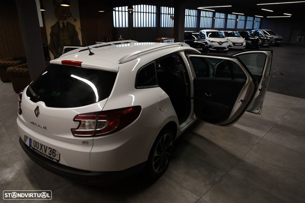Renault Mégane Sport Tourer ENERGY dCi 130 BOSE EDITION - 17