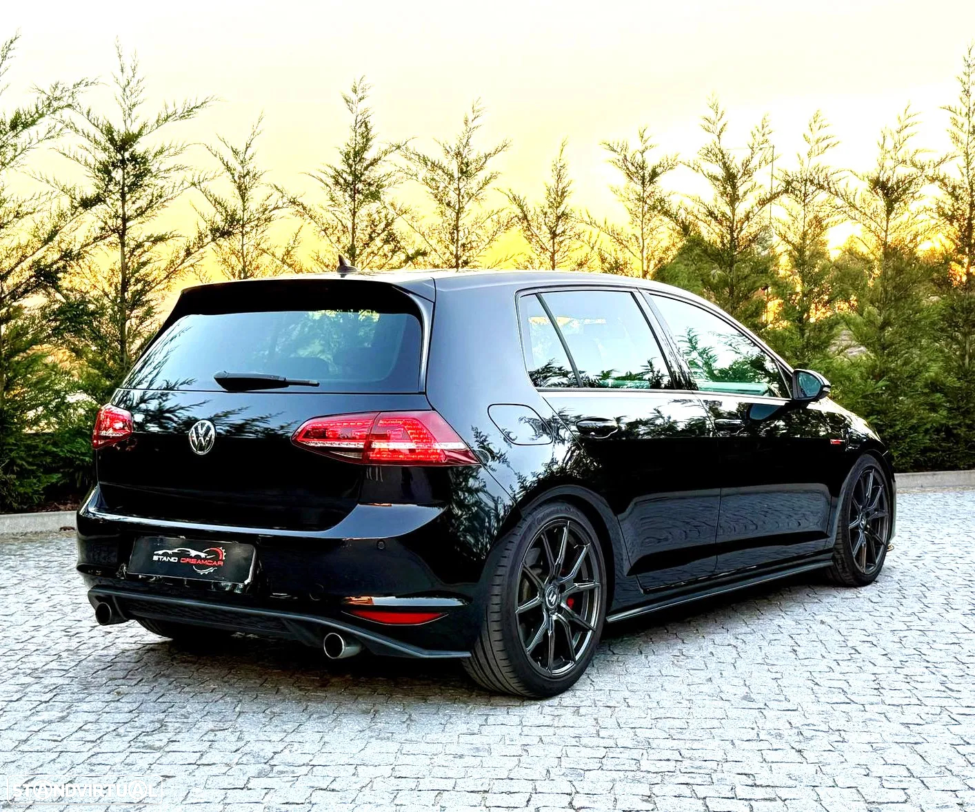 VW Golf 2.0 TSi GTi DSG Performance - 8