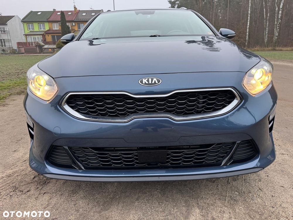 Kia Ceed 1.4 T-GDI DCT OPF Spirit - 3