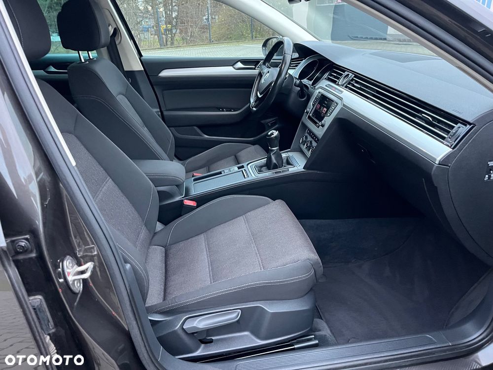 Volkswagen Passat Variant 1.8 TSI BMT Comfortline - 6