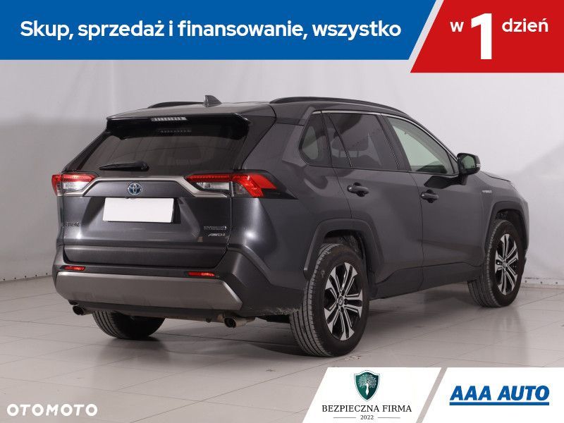 Toyota RAV4 - 7