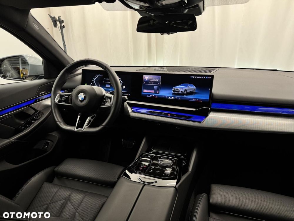 BMW Seria 5 520d mHEV M Sport - 23