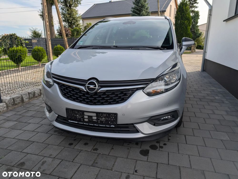 Opel Zafira 2.0 D (CDTI ecoFLEX) Start/Stop Active - 1