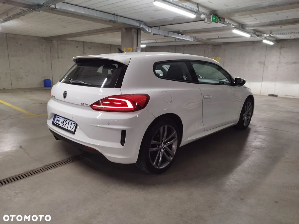 Volkswagen Scirocco 2.0 TSI BMT Perfectline R-Style - 5
