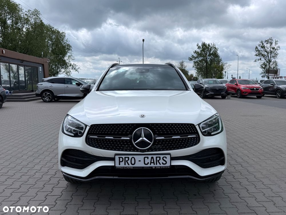 Mercedes-Benz GLC 300 de 4Matic 9G-TRONIC AMG Line - 12