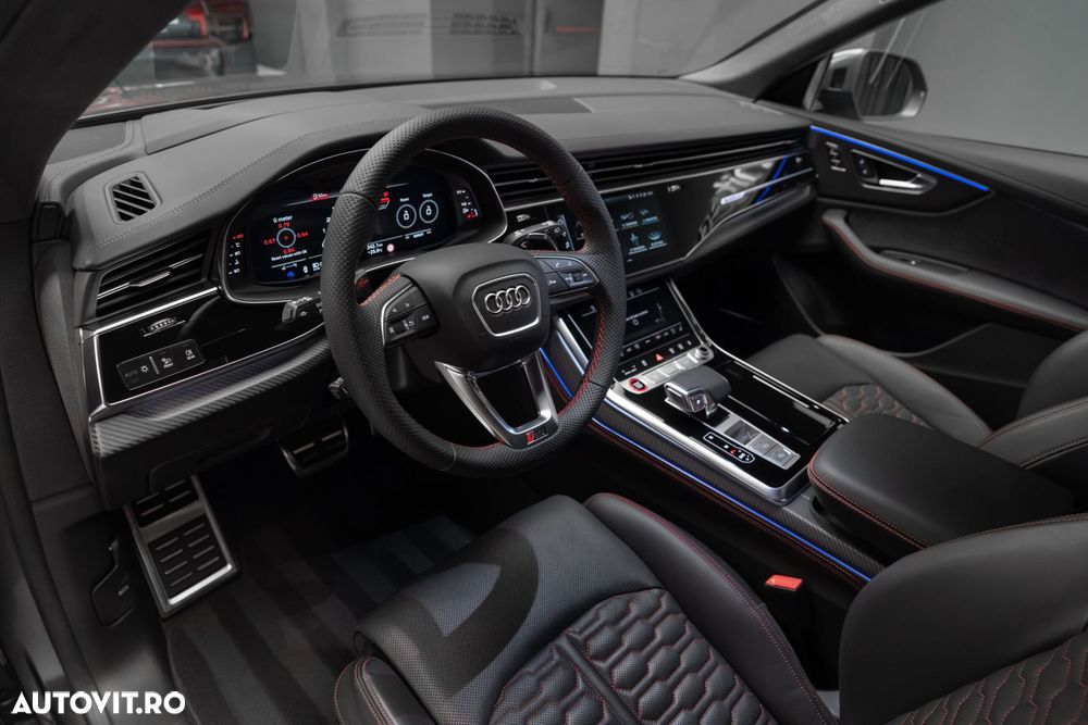 Audi RS Q8 - 16