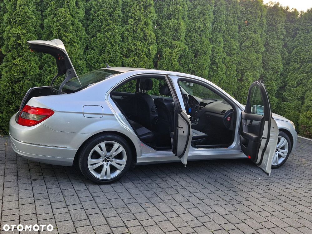 Mercedes-Benz Klasa C 200 Kompressor Avantgarde - 16