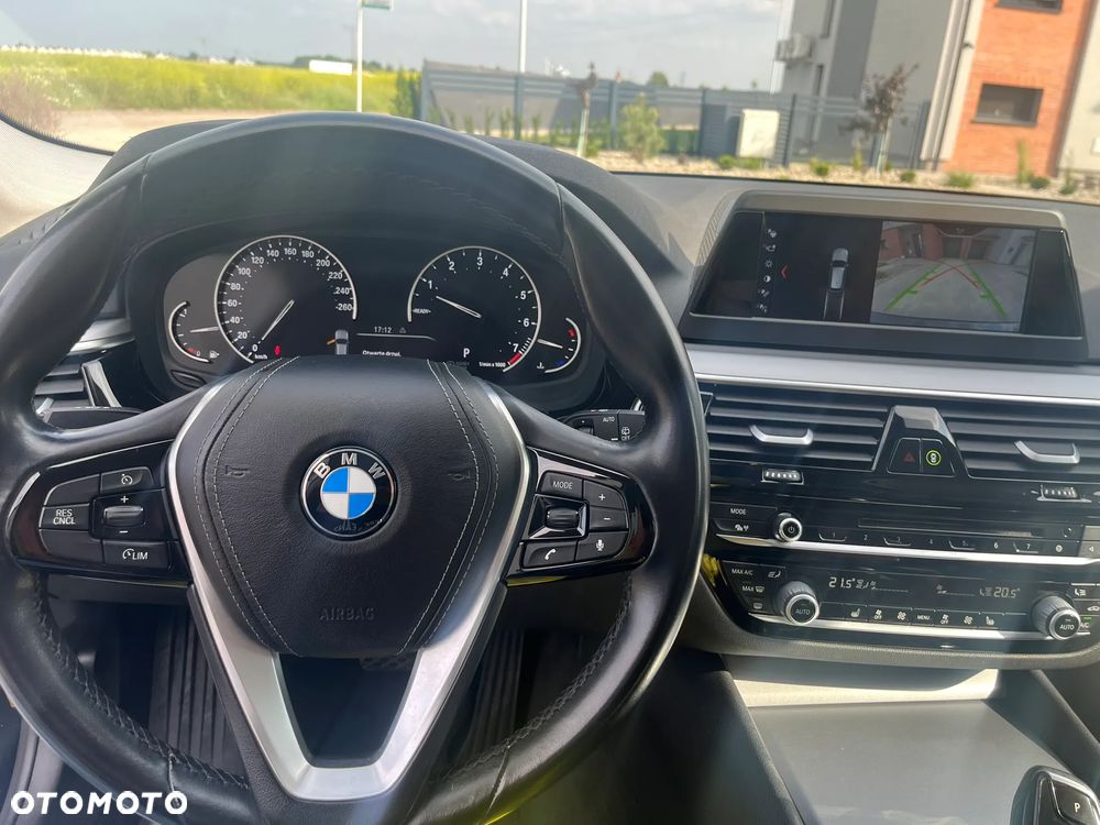 BMW Seria 5 520i GPF Business Edition - 15