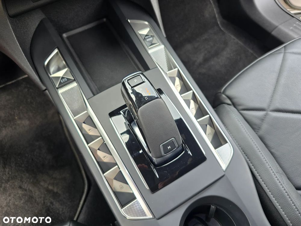 DS Automobiles DS 3 Crossback - 33