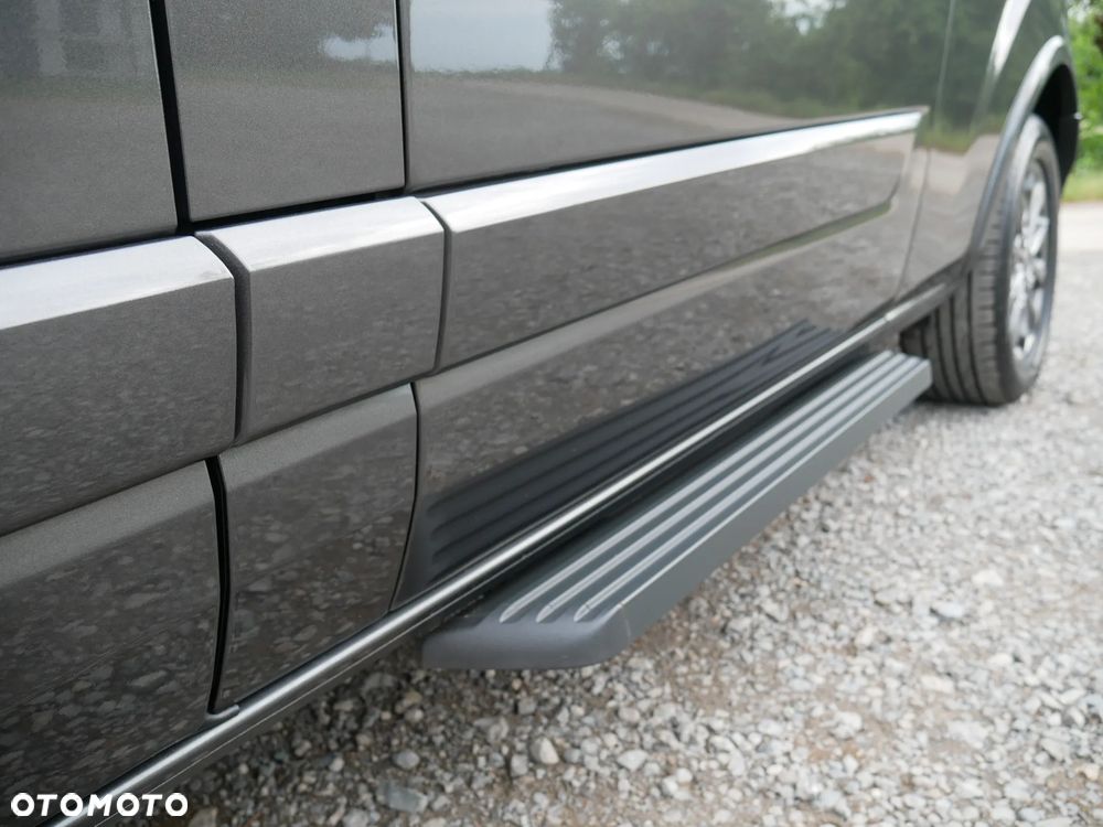 Ford Tourneo Custom 320 L2H1 VA Autm Titanium - 15