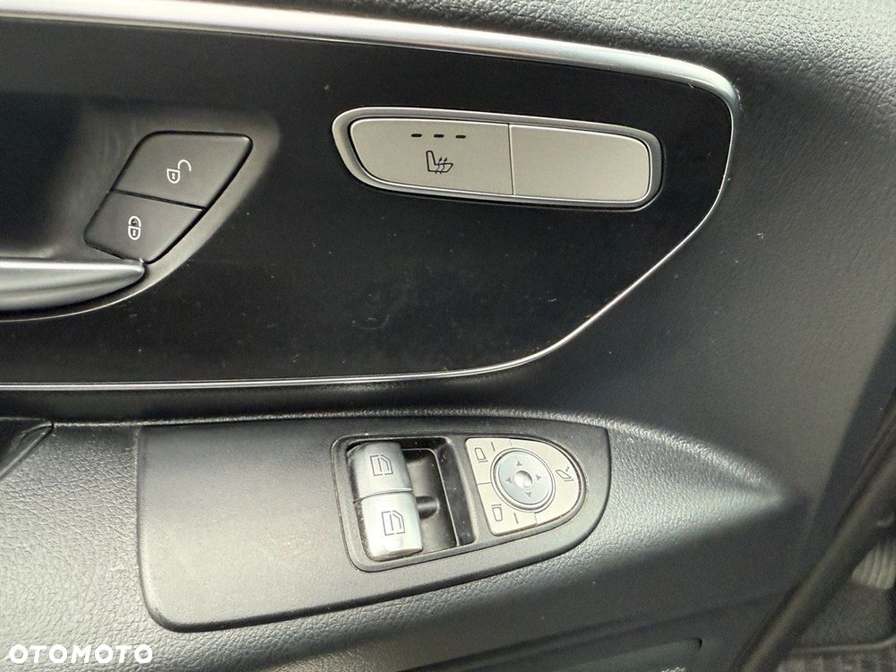Mercedes-Benz Vito - 22