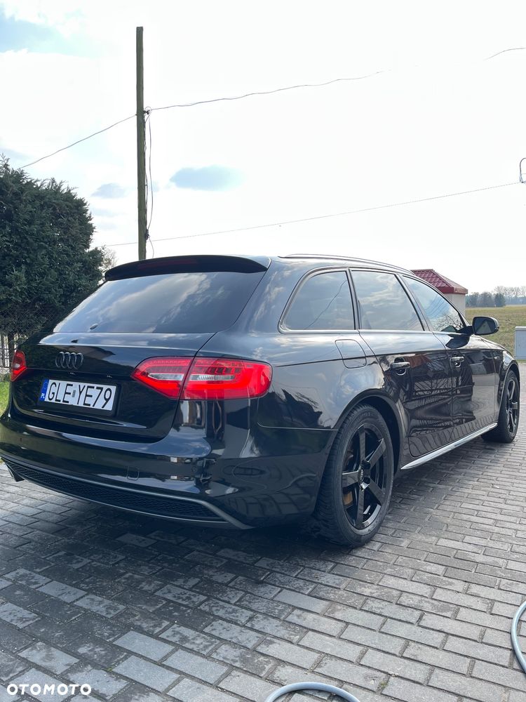 Audi A4 Avant 2.0 TDI Quattro Line S tronic - 11