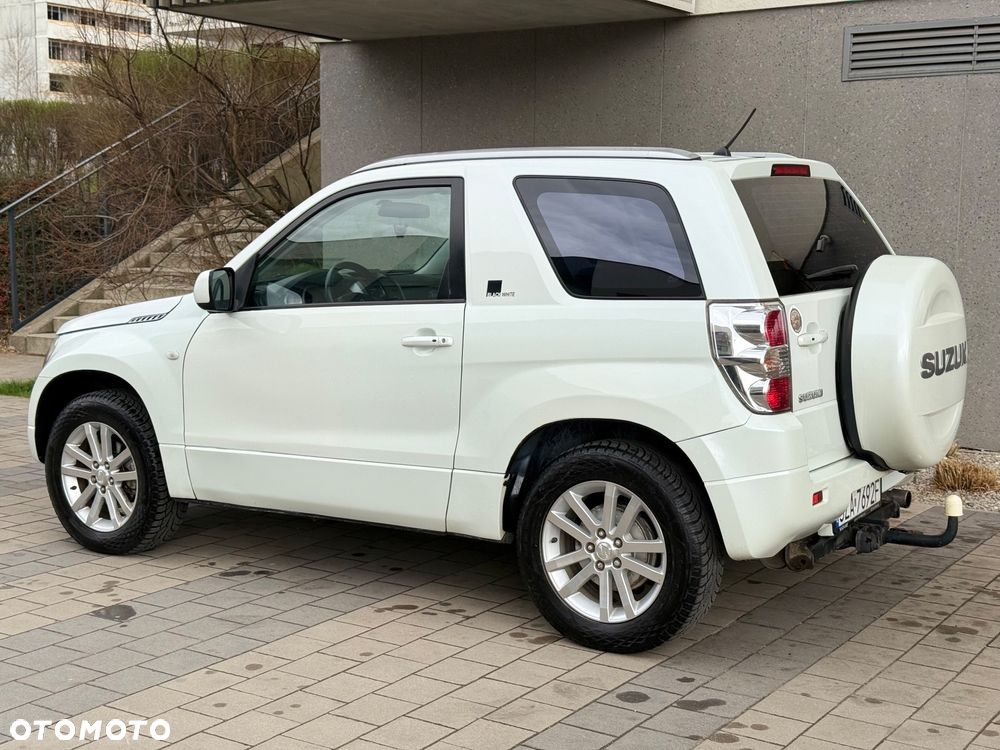 Suzuki Grand Vitara - 17