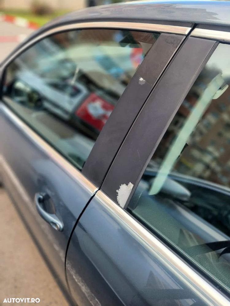 Volkswagen Jetta 1.6 Comfortline - 11
