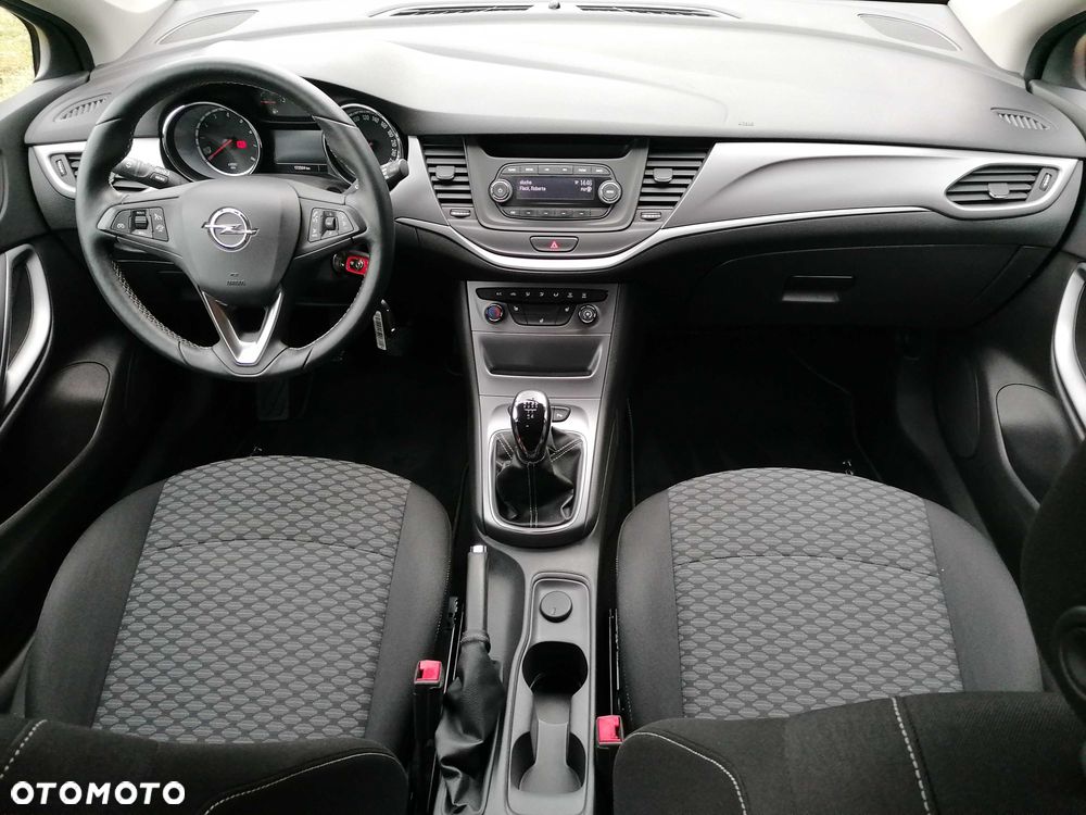 Opel Astra - 7